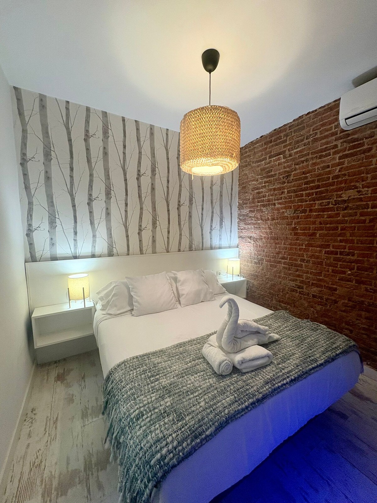 საძინებელი 1