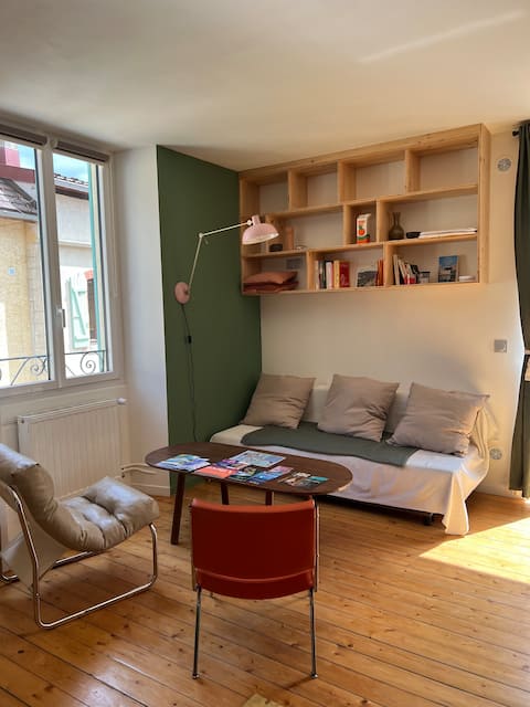 Propriété Airbnb réussie: City apartment in the middle of the mountain à Saint Claude