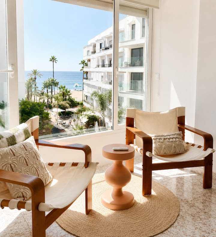 The Palm & Sea - Estepona