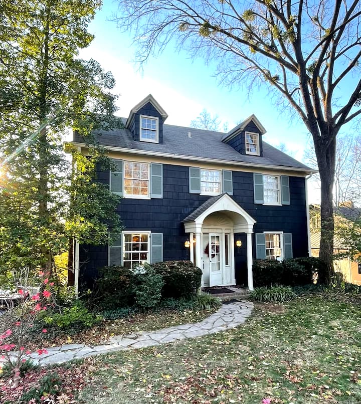 Walkable, 5-bed Highlands Home Perfect For Derby - Louisville, KY