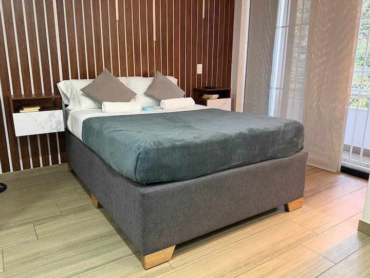 Arkadia Suites 202 - 麥德林