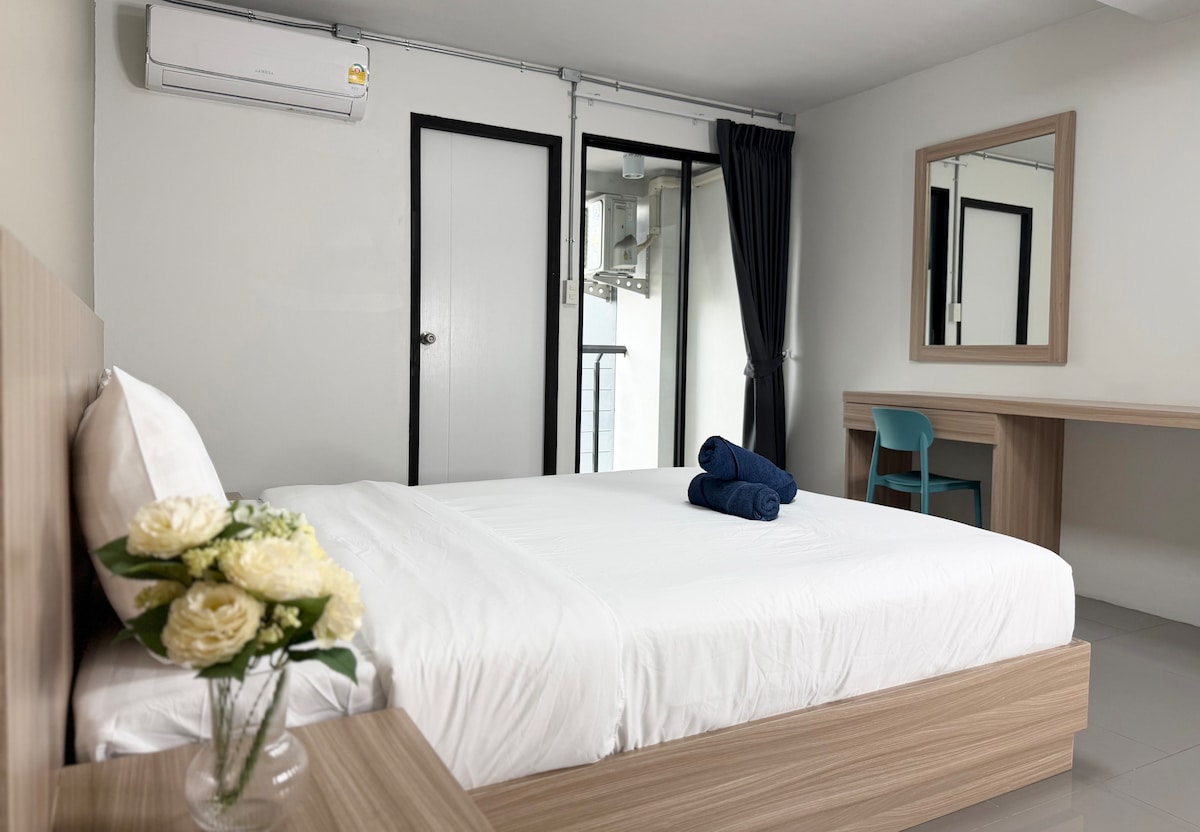 Picture of Apartment in the heart of the city (210) - Flats for Rent in Khlong San ...