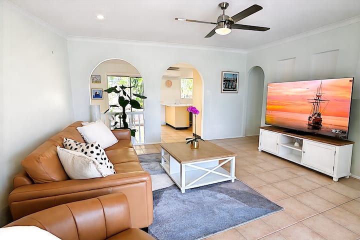 Entire 4 Bedroom House Easy  To Bne & Gold Coast - Logan City