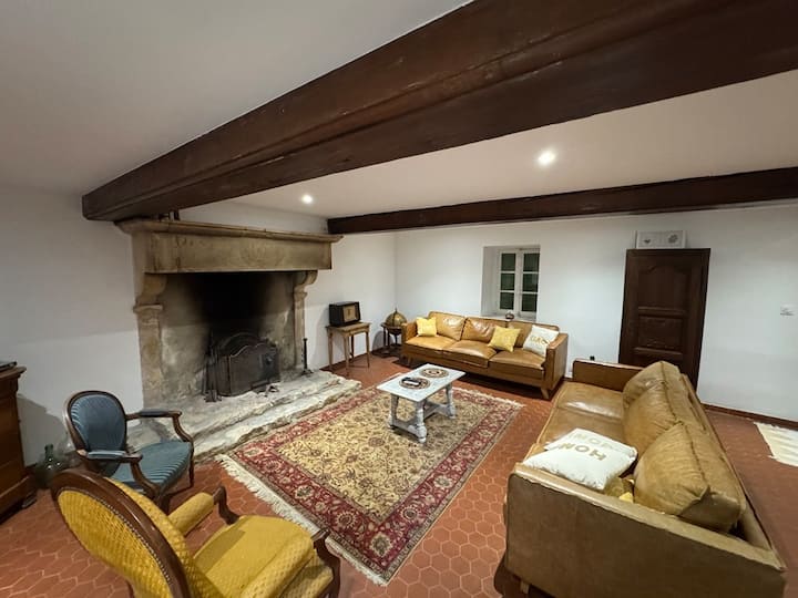 Gîte De Campagne 6 Lits Doubles Avec Piscine - Beaujolais