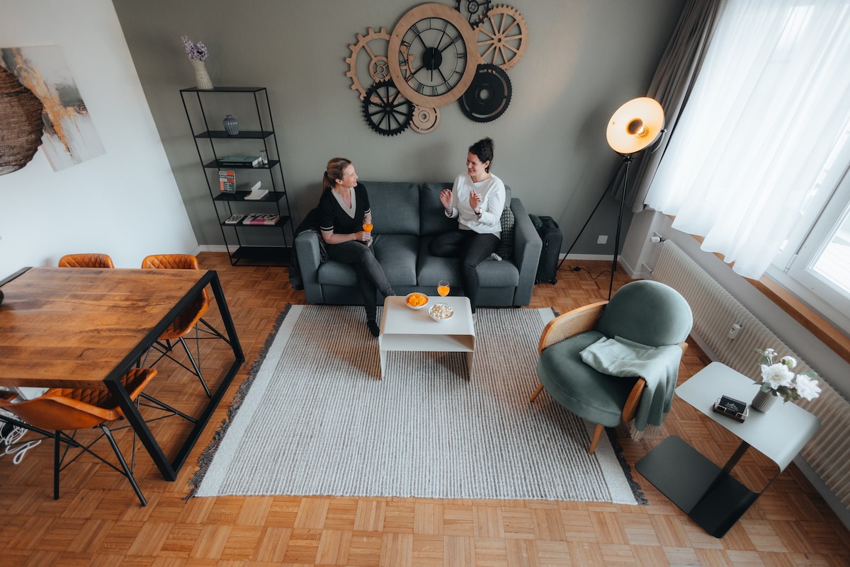 Successful Airbnb property: Bern City Apartment | Modern| ÖV & Gratis Parking in Bern