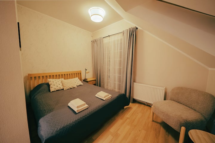 غرفة النوم 1