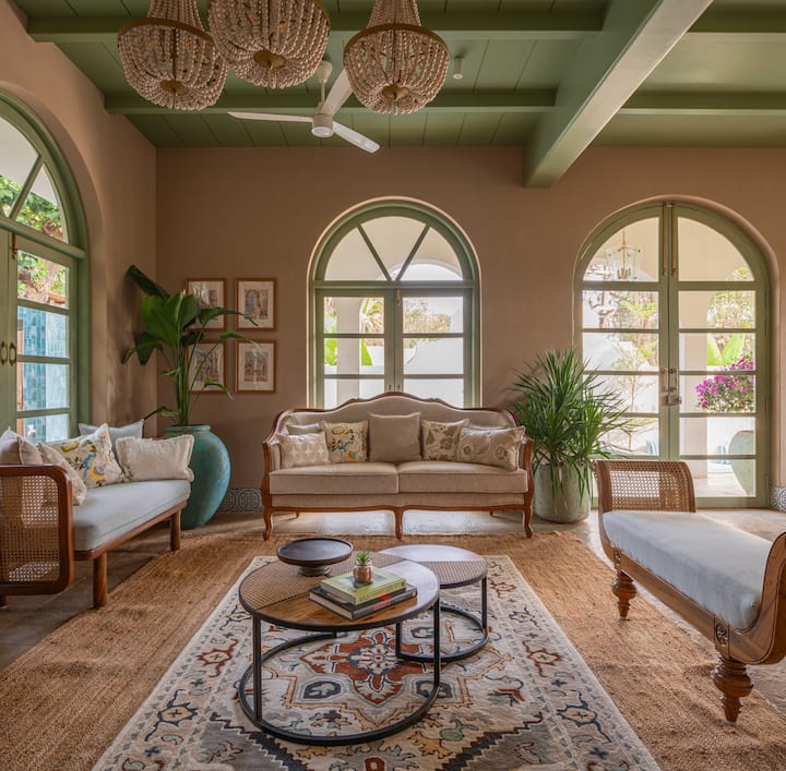 Living room image 6