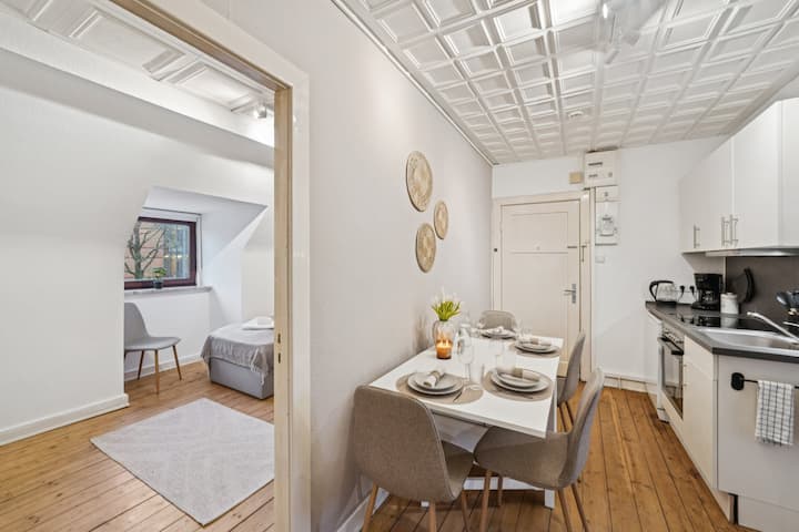 Nalia Homes – Zentrale Wohnung - Bahnhof Fußläufig - 함부르크