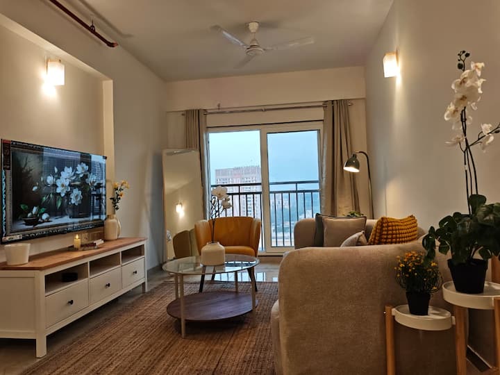 Sky-rise Bhk + Daily Cleaning + Wi-fi + Parking - 뭄바이