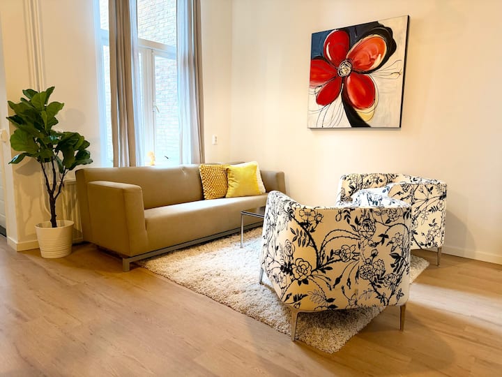 Moderne Woning Geschikt Voor 2 Personen - 브레다
