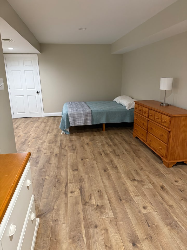 Cozy One Bedroom Retreat - Purcellville, VA