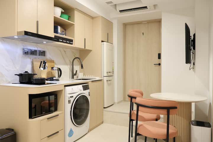 Serviced Apartment At Botanic Gardens (Sc-l3-304) - Singapore
