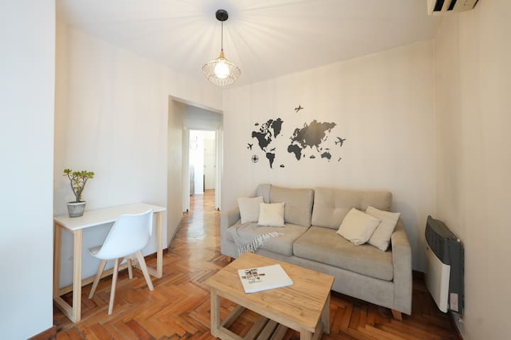 Apartamento de 2 quartos com terraço privativo e churrasqueira em Villa General Mitre