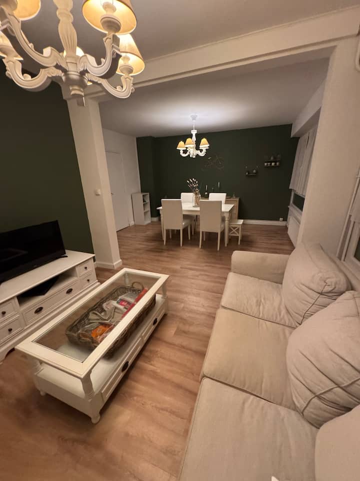 Appartement 3 Chambres à 5 Minutes Du Vieux Lille. - Norte