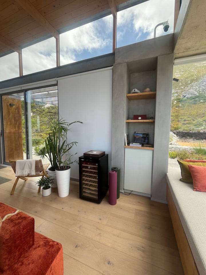 Southern Cross Cabin - Cape Town