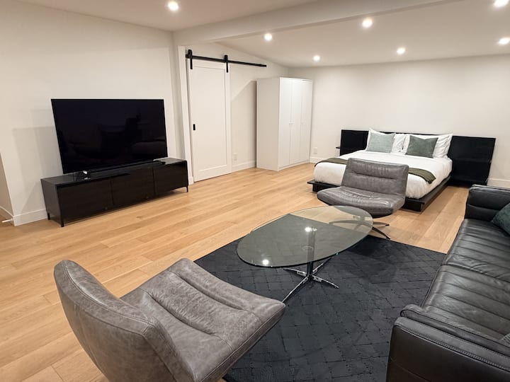 Modern Private Guest Suite In San Mateo - San Mateo, CA