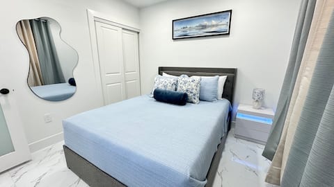 Top performing Airbnb: 2BR Terrace | TPA, Stadium, DT & Busch Gardens in Plaza Terrace