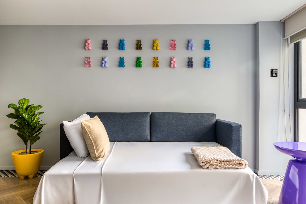 Top Airbnb: Design Apt for Slow Walks and Everyday Local Life in Cuauhtémoc
