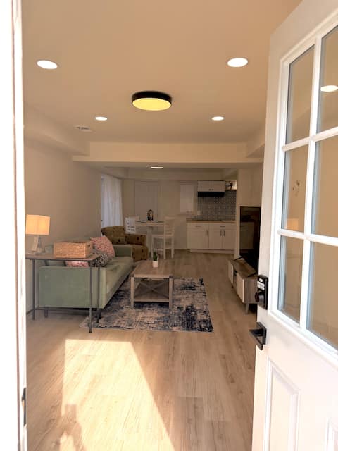 Top performing Airbnb: Brand-New 1-Bedroom Apartment w/ Private Entrance in Marietta