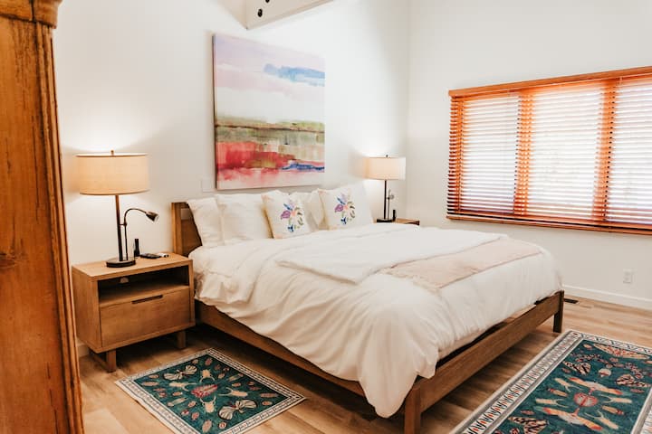 A Wine Country Pond House - Los Olivos, CA