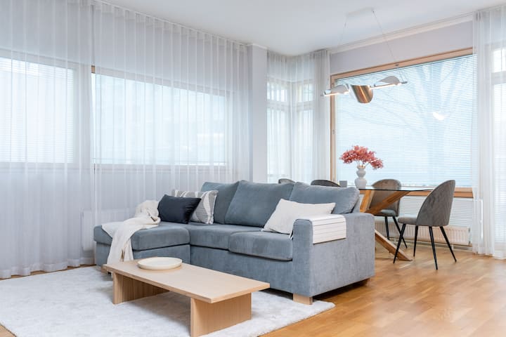 Quiet 2br Steps From Old Town | Parking Garage - Tallin