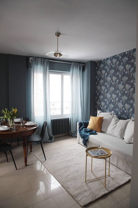Top Airbnb: Top-floor with terrace & panoramic roof in Salò
