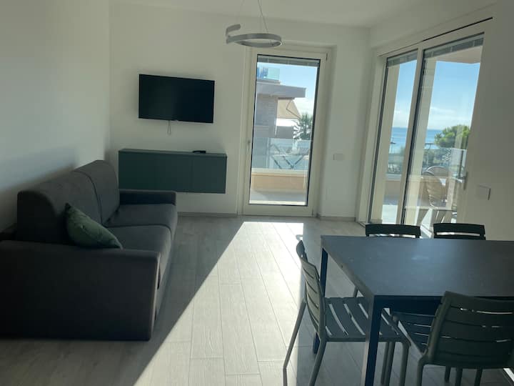 Appartamento 8 "La Brezza Marina" - Porto San Giorgio