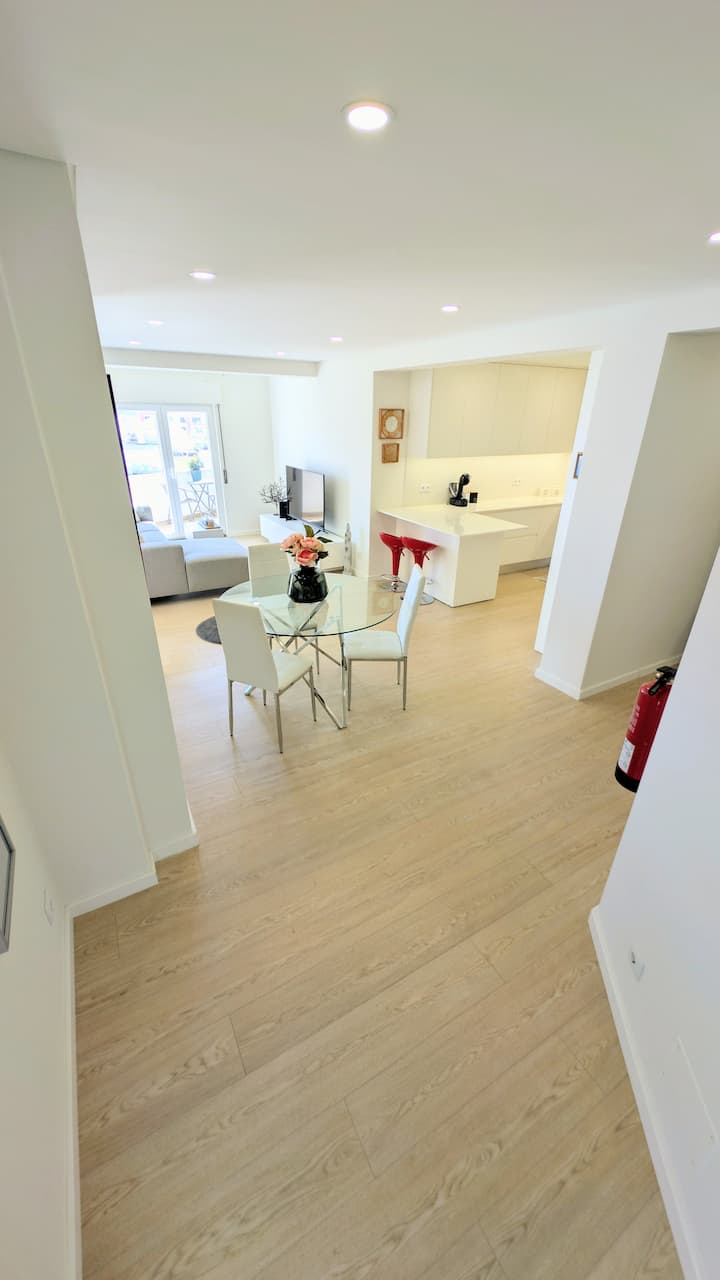 Beachside Retreat With 2 Sunny Balconies - Lourinhã