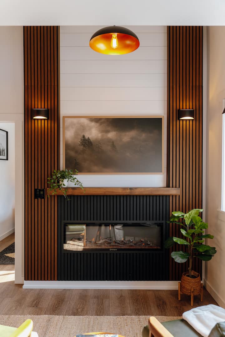 Timber & Tide | Secret Attic | Barrel Sauna | Ac - Everett, WA