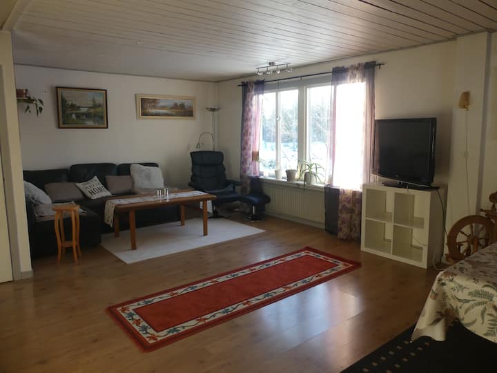 Bo På Landet I Mysigt Hus – Nära Alpackor & äLgar - Nybro