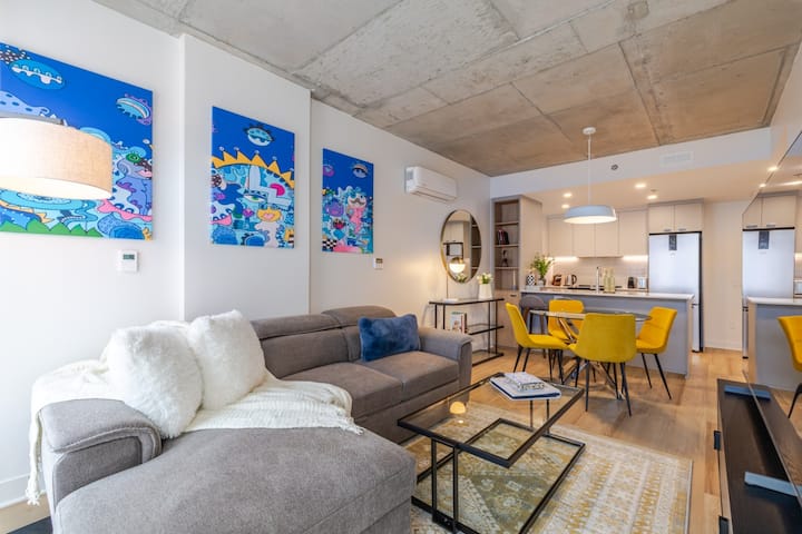 Old Port Comfort Stay | Parking & Ev Charger - Montreal