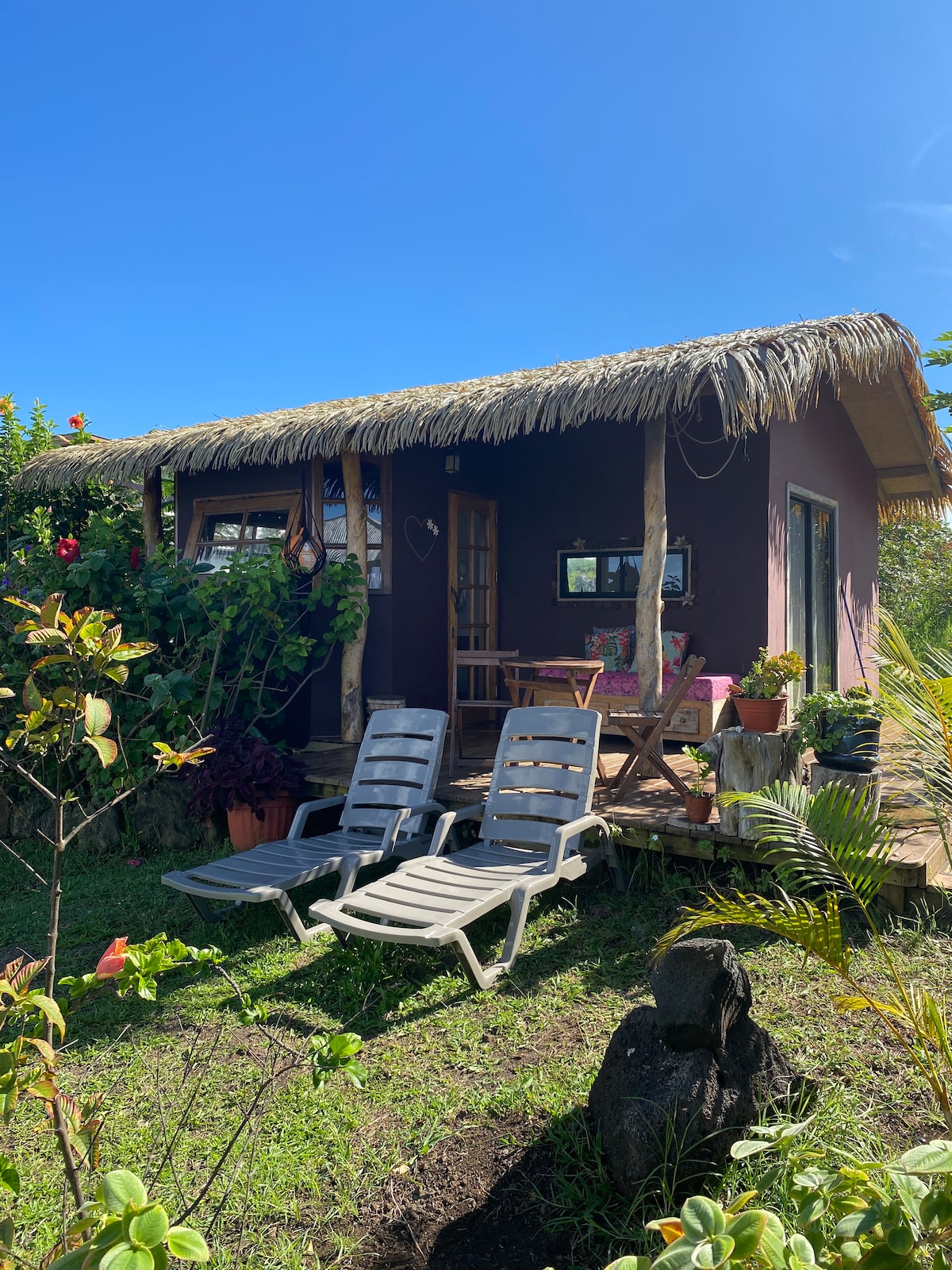 Tranquilidad con vista al mar en Rapa Nui. - Cabañas en renta en Hanga ...