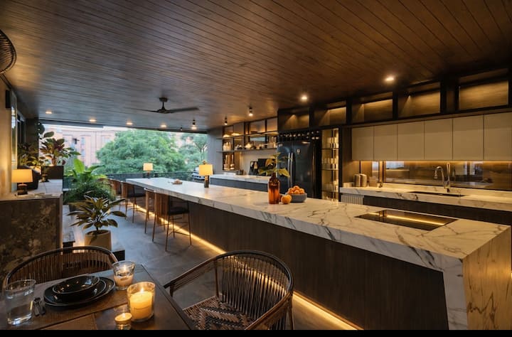 Celebration Villa W/ Rooftop Jacuzzi & Bar | 9br - 메데인