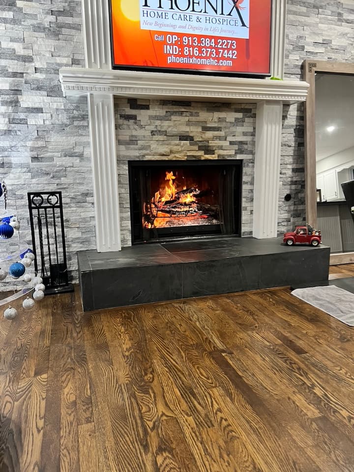 World Cup Rental, Private 3 Bed/bath Outdoor Space - Spring Hill, KS