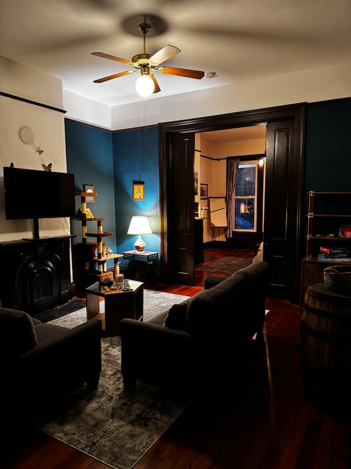 Cozy Historic Home Near Louisville’s Best Spots. - Louisville