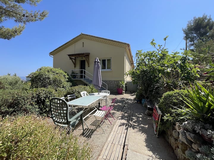 Maison 5 Personnes 2 Chambres Climatisée - Budget - Bandol
