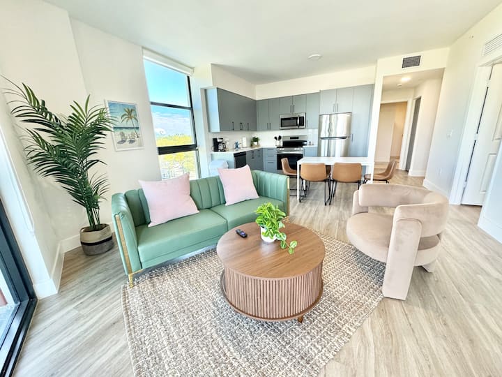 Luxury New & Design 2bed/2bath+den In Miami - Gym - Miami, FL