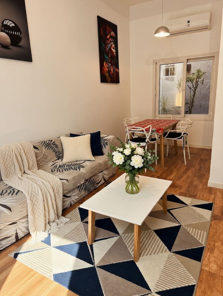 Depto. Con Patio Privado En Recoleta Para 6 - Buenos Aires