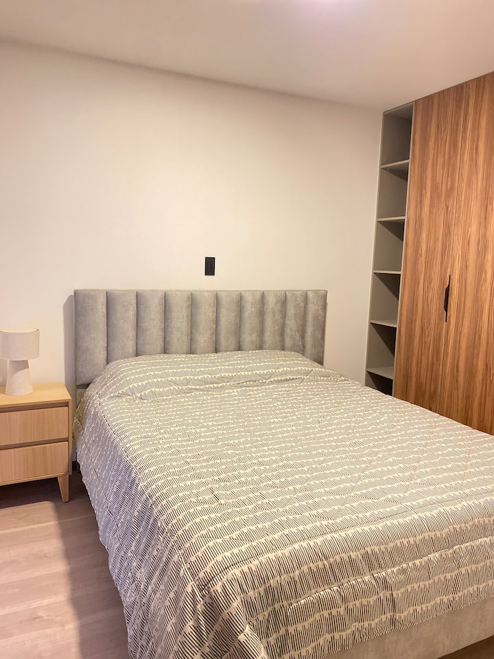 Apartamento En Cuenca #301 - Cuenca