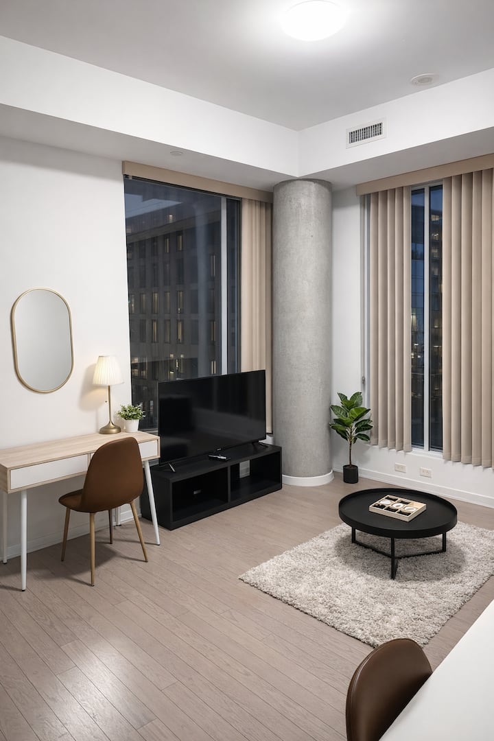 Modern Downtown Toronto Condo - Toronto