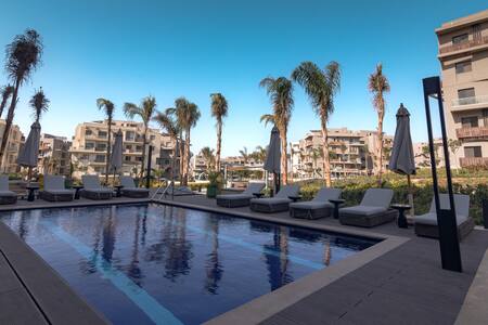 The Suite, Sodic villete. — 3
