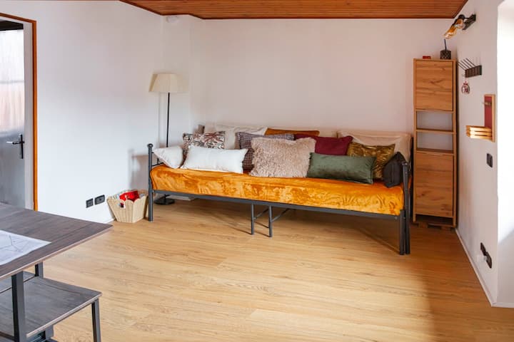 La Platera: Cozy, Cute, Practical And Comfortable - Momo