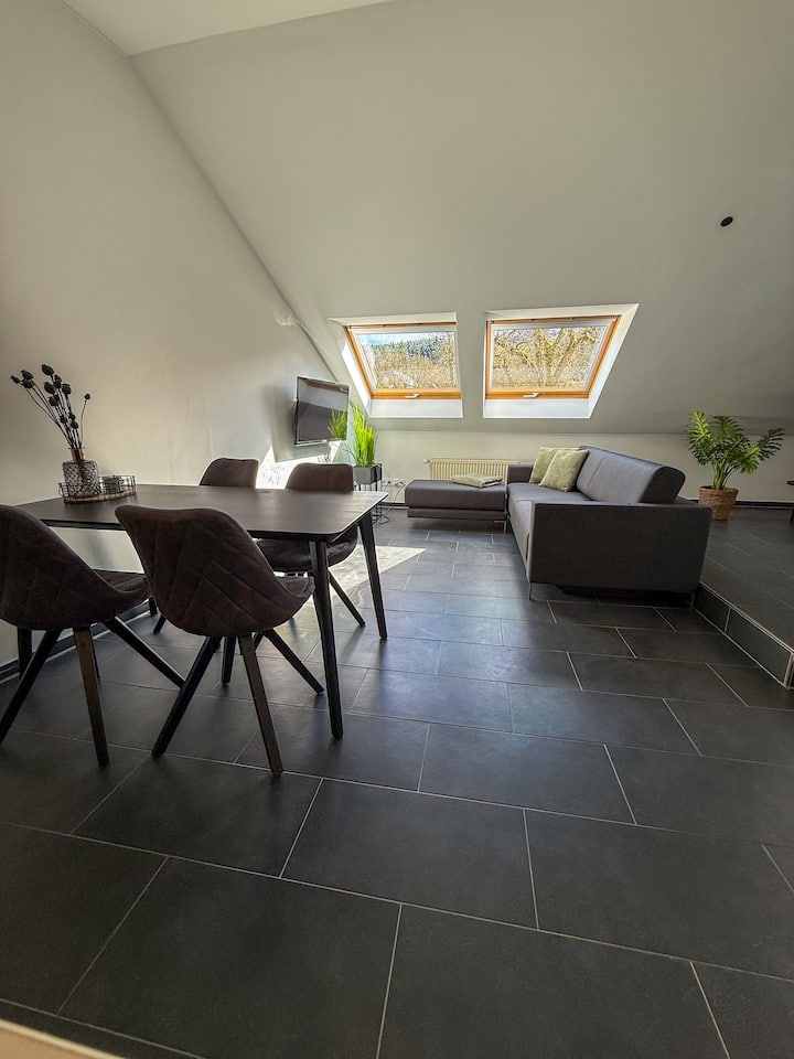 Eifelzeit Apartment Up - Modern & Cozy - Echternach