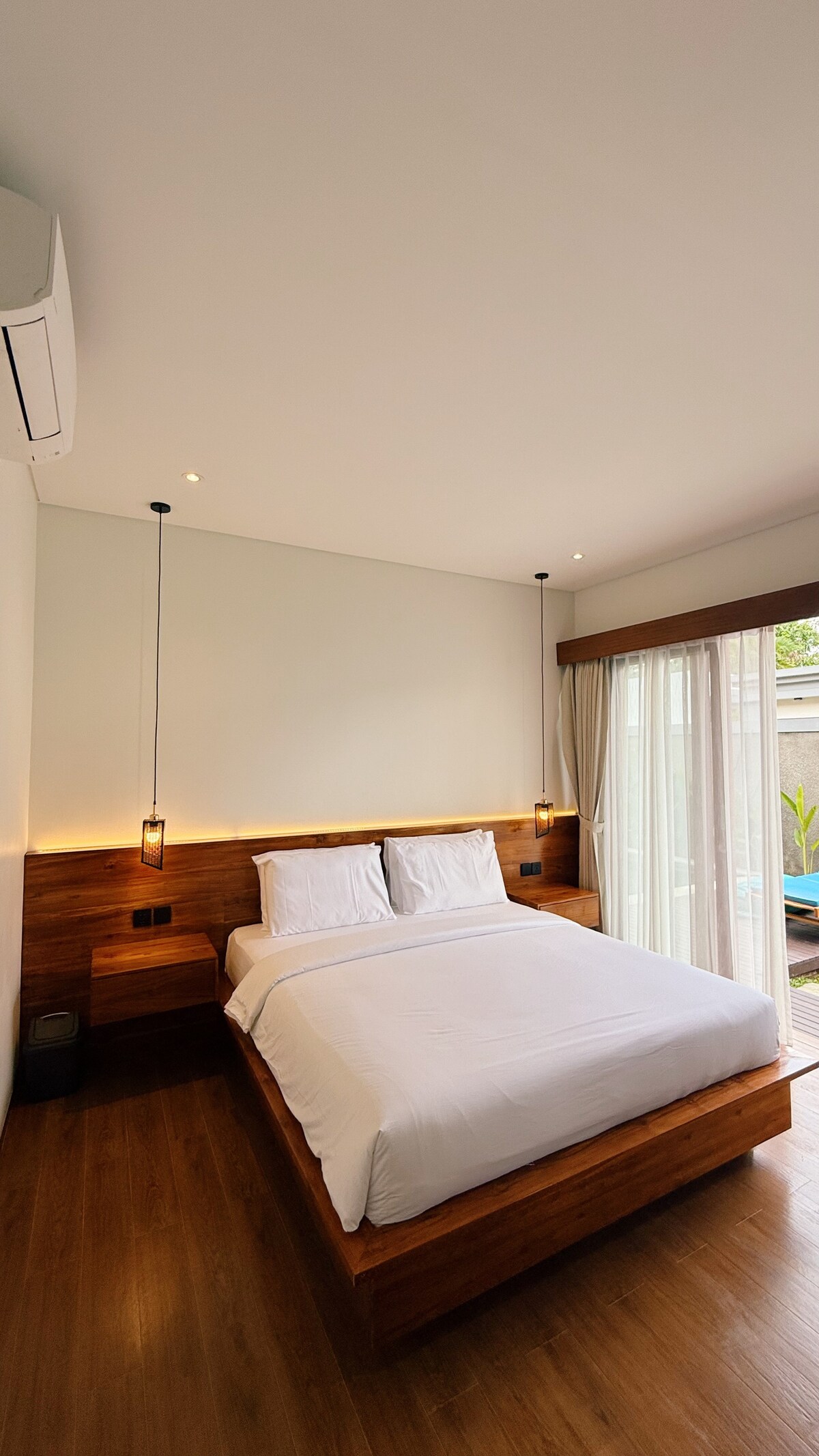 Home in Kediri · 2 bedrooms · 2 beds · 2 private baths，Airbnb 可比房源
