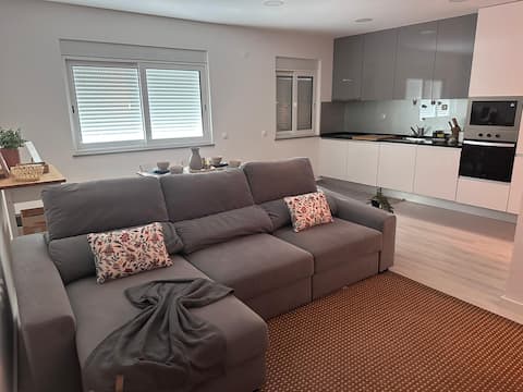 Airbnb em destaque: Raiz & Brisa | Your Urban Getaway em União Das Freguesias De Setúbal (São Julião, Nossa Senhora Da Anunciada E Santa Maria Da Graça)