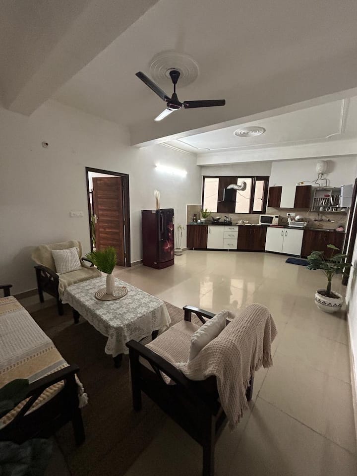 Mountain Facing 3bhk With Swing | Kasauli - Solan