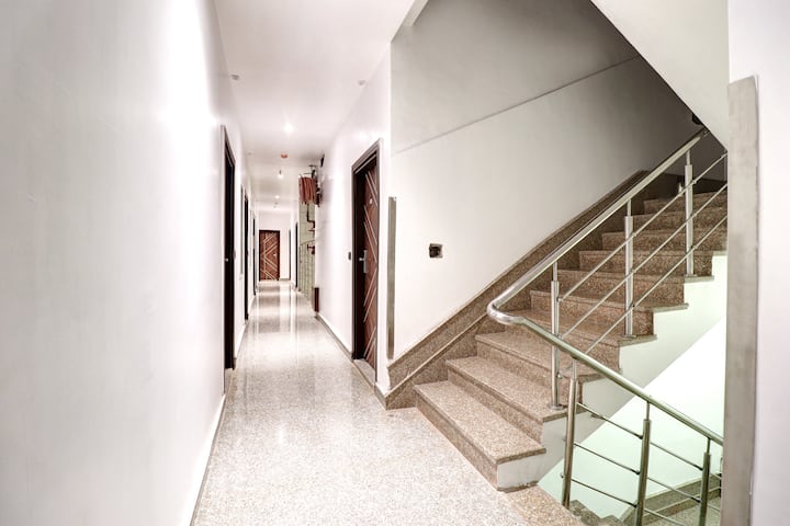 Comfort Homely Stay In Hotel Paharganj - Delhi