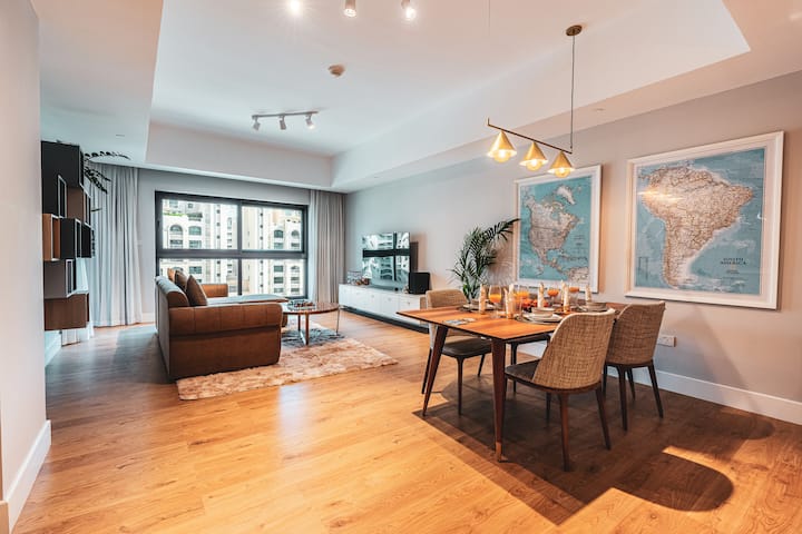 Fully Renovated Fairmont Residence | Beach Club - Dubai