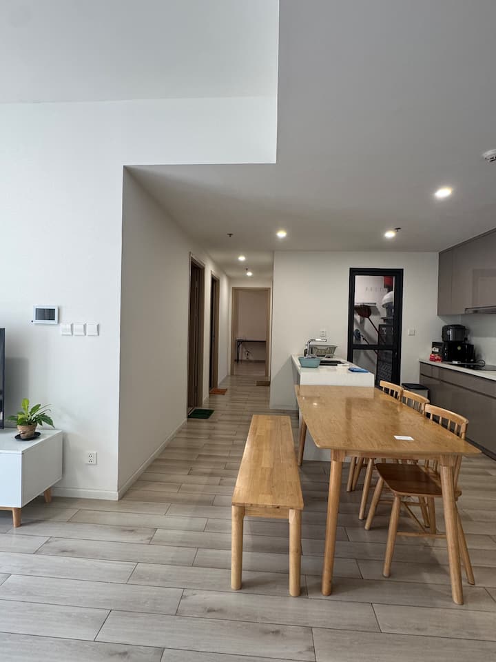 (B13) 3 Brs Apt 100m2 Luxury Amenity Free Bus D1 - Bien Hoa