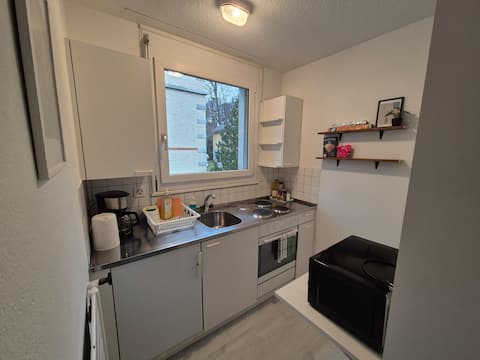 Top performing Airbnb: Super Central · Quiet & Cozy Flat Hal 12 in Oberstrass